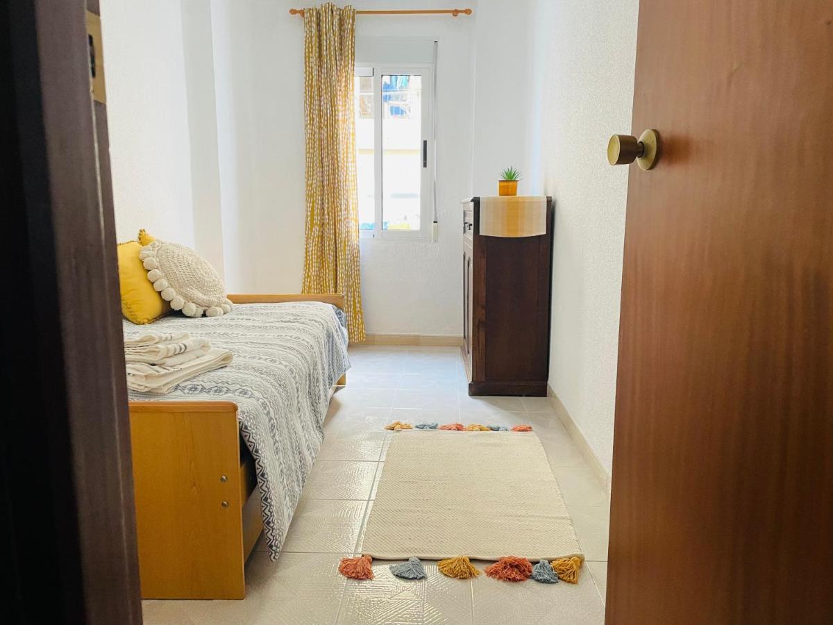 Cozy 2-bedroom Serviced With Netflix Apartment Puerto de Sagunto